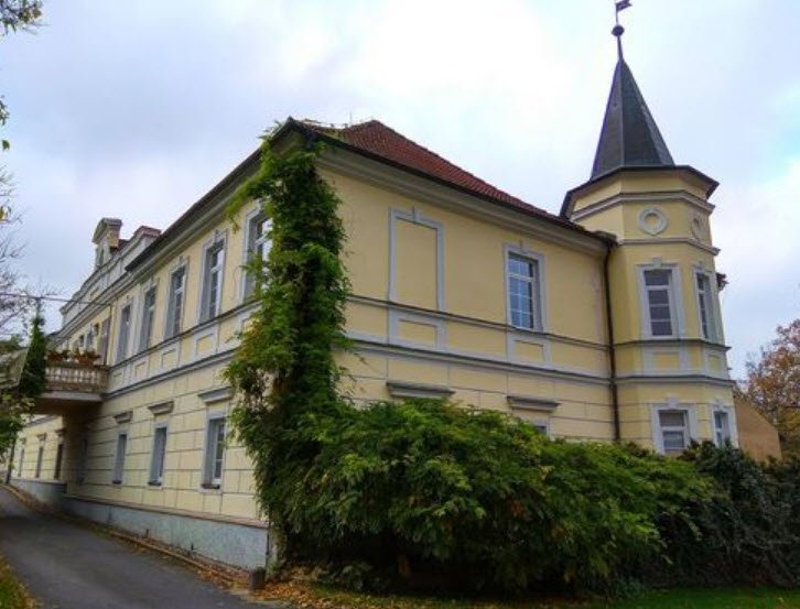Zamek Nahosice, Blížejov, Czech Republic (Czechia)